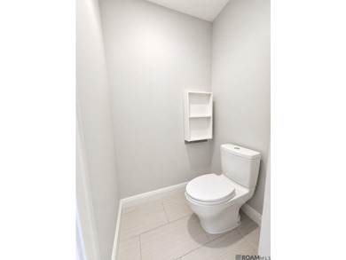 Completely updated on a Double Lot featuring an all new Kitchen - photo 31