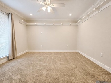 Completely updated on a Double Lot featuring an all new Kitchen - photo 37