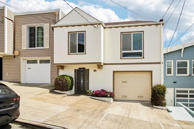 First time on the market since new and cherished by the same - photo 2