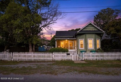 Charming 3 bedroom, 2 bath home. This property features original - photo 5