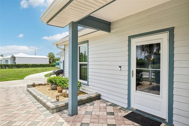 Virtually Staged. RARE GULF COVE POOL HOME ON AN OVERSIZED 0 - photo 11