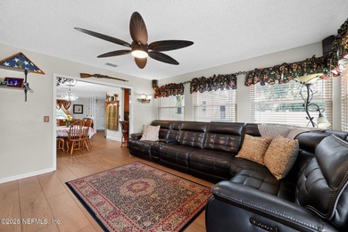 Welcome home to this beautifully maintained property featuring a - photo 11