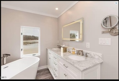 All furniture can convey with the property! Welcome to this - photo 17