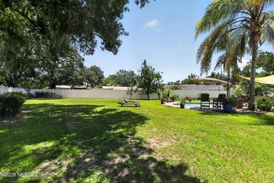 Welcome home to this beautifully maintained property featuring a - photo 21