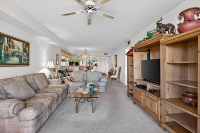 TOTALLY TURNKEY 4TH FLOOR PENTHOUSE, 2 BEDROOM/2 BATH CONDO WITH - photo 10