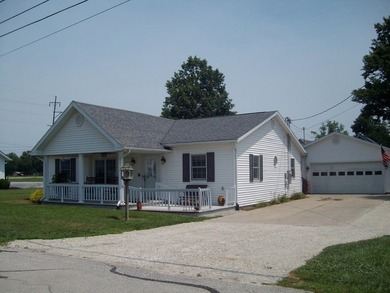 Spacious and well maintained 2 bedroom ranch sitting on a large - photo 6