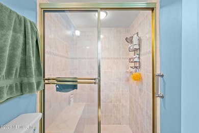 Updated brick 4-bedroom, 2.5-bathroom pool home on a cul-de-sac - photo 31