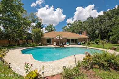 Updated brick 4-bedroom, 2.5-bathroom pool home on a cul-de-sac - photo 34