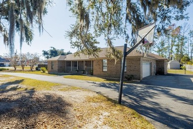 Long Pond Home For Sale in Lake Park Georgia