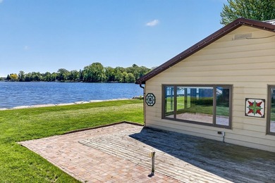 185' of frontage on Little Sturgeon Bay! Priced below appraised - photo 7
