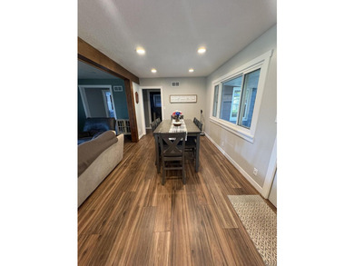 Welcome home! This beautifully updated and renovated 3 bedroom - photo 9