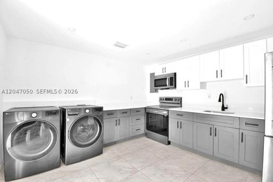 **PRICE SIGNIFICANTLY REDUCED!** Fixer-Upper / Excellent - photo 8