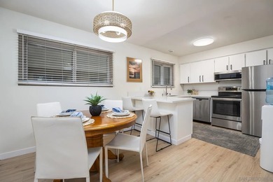 Beautifully Updated Point Loma Townhome in the Highly - photo 12