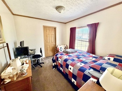 Lakefront beauty! This home has been well maintained and it - photo 19