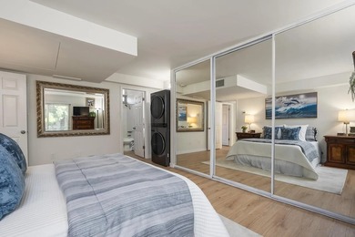 Beautifully Updated Point Loma Townhome in the Highly - photo 23