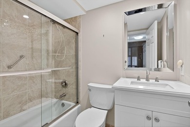 FABULOUS UPDATED 2 BEDROOM 2 BATH CONDO DIRECTLY ON THE - photo 24