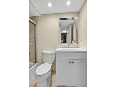 FABULOUS UPDATED 2 BEDROOM 2 BATH CONDO DIRECTLY ON THE - photo 25