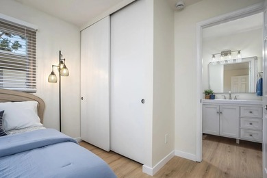 Beautifully Updated Point Loma Townhome in the Highly - photo 29