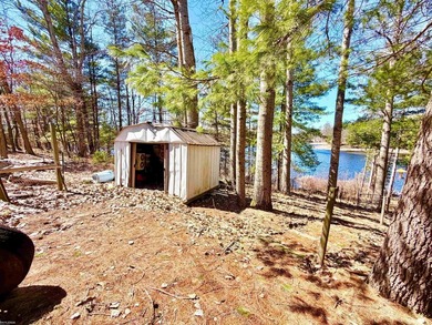 Lakefront beauty! This home has been well maintained and it - photo 30
