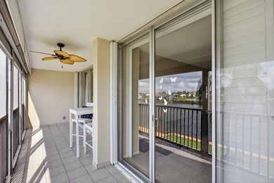 FABULOUS UPDATED 2 BEDROOM 2 BATH CONDO DIRECTLY ON THE - photo 33