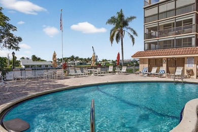 FABULOUS UPDATED 2 BEDROOM 2 BATH CONDO DIRECTLY ON THE - photo 35