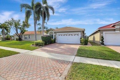 Lake Home For Sale in Boynton Beach, Florida