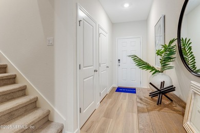 MOVE IN READY! This Lennar Town Home features the MIA floor plan - photo 4