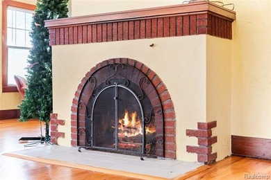 Experience the best of lakefront living in this beautifully - photo 8