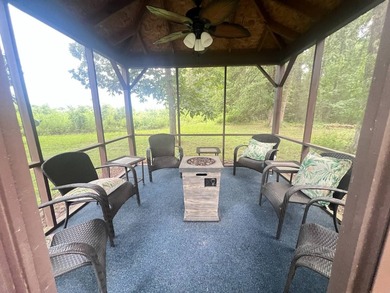 THIS PROPERTY IS BEING OFFERED THROUGH ONLINE AUCTION. The home - photo 21