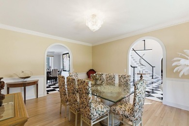 This stately home in Coosaw Creek Country Club is located on a - photo 23