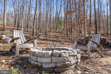Welcome to 1442 Johnnycake Lane, Harpers Ferry, WV, where modern - photo 33