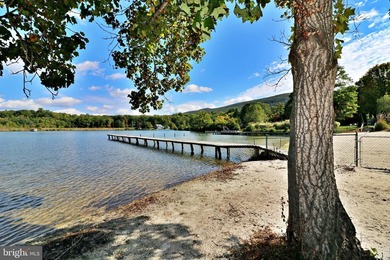 Welcome to 1442 Johnnycake Lane, Harpers Ferry, WV, where modern - photo 38