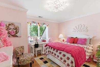 This stately home in Coosaw Creek Country Club is located on a - photo 44
