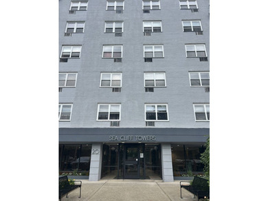 Prestigious Sea Cliff Towers 1 mile from Verrazano bridge no - photo 1