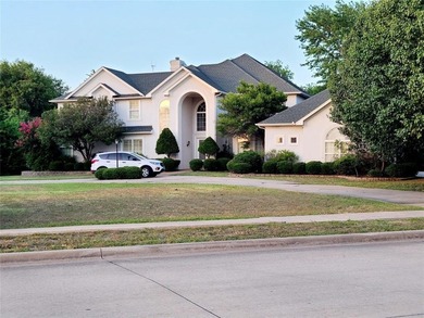 Joe Pool Lake Home For Sale in Cedar Hill Texas