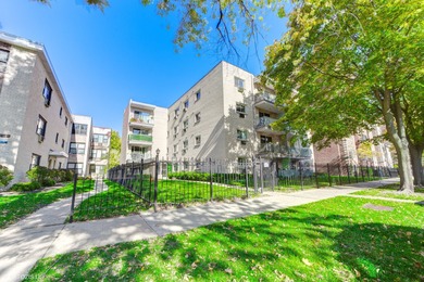Lake Michigan - Cook County Condo For Sale in Chicago Illinois