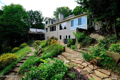 Discover Elevated Lakefront Living on Beautiful Tellico Lake - photo 5