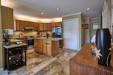 Discover Elevated Lakefront Living on Beautiful Tellico Lake - photo 10
