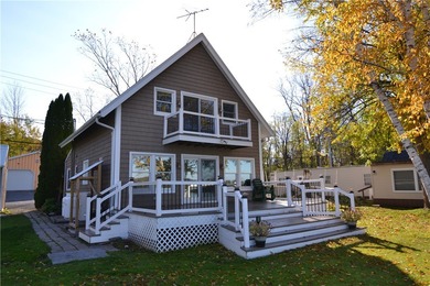 Gorgeous Waterfront Home - Fully Remodeled & Ready to Move In! - Lake Home For Sale in Perry, New York