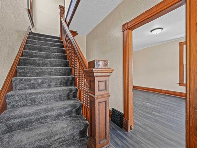Welcome to this beautifully updated 4-bedroom, 2-bath home - photo 12