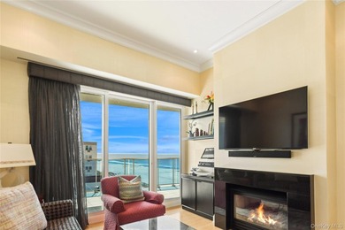 Experience penthouse living at its finest in one of Long Beach's - photo 18