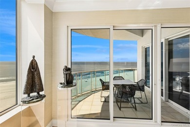 Experience penthouse living at its finest in one of Long Beach's - photo 21