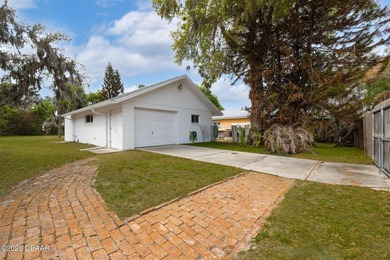 This exceptional property is ideally situated just a short - photo 22