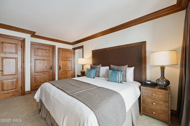 As a resident, you'll take pleasure in the Park Hyatt's luxury - photo 23