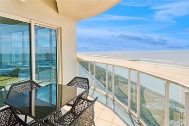 Experience penthouse living at its finest in one of Long Beach's - photo 25