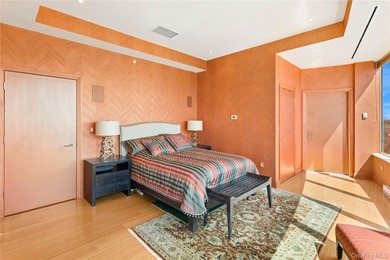 Experience penthouse living at its finest in one of Long Beach's - photo 30