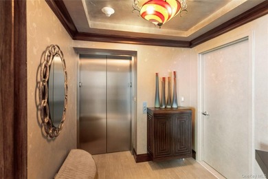 Experience penthouse living at its finest in one of Long Beach's - photo 34