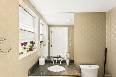 Experience penthouse living at its finest in one of Long Beach's - photo 38