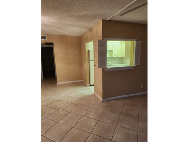 This spacious rentable immediately 1st-floor corner unit is now - photo 4