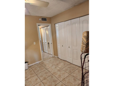 This spacious rentable immediately 1st-floor corner unit is now - photo 5